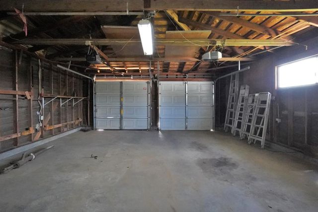 842 E Florinda Street, Hanford, CA 93230