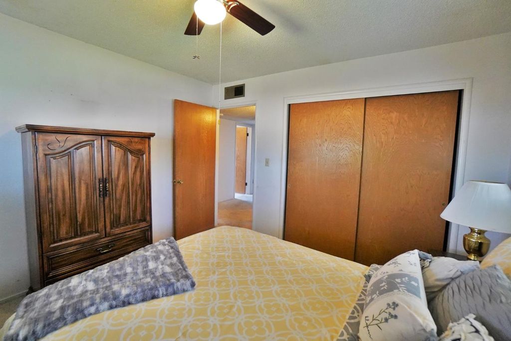 Image 43 of property listing at 842 E Florinda Street, Hanford, CA 93230