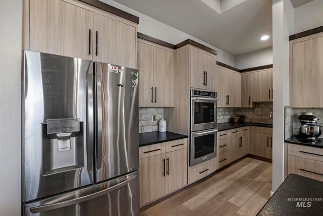 439 N Meadowview Lane, Twin Falls, ID 83301