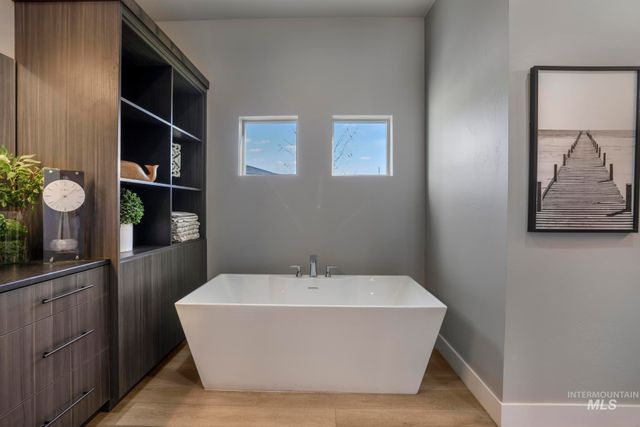 439 N Meadowview Lane, Twin Falls, ID 83301