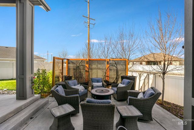 439 N Meadowview Lane, Twin Falls, ID 83301