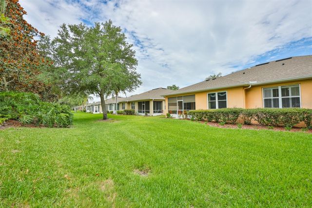 2010 SIFIELD GREENS WAY, Sun City Center, FL 33573