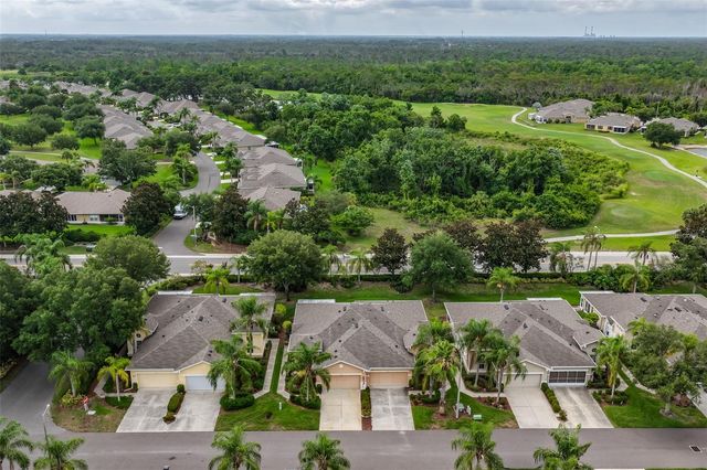 2010 SIFIELD GREENS WAY, Sun City Center, FL 33573