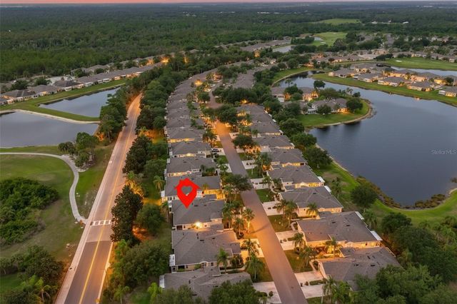 2010 SIFIELD GREENS WAY, Sun City Center, FL 33573