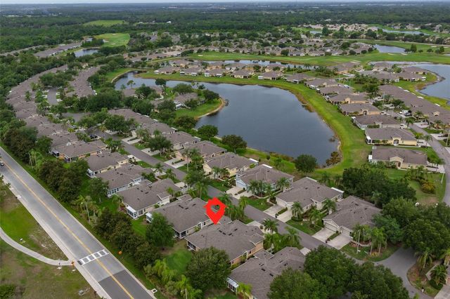 2010 SIFIELD GREENS WAY, Sun City Center, FL 33573