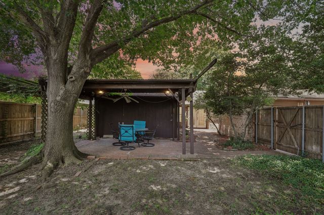 113 E Bancroft Drive, Garland, TX 75040