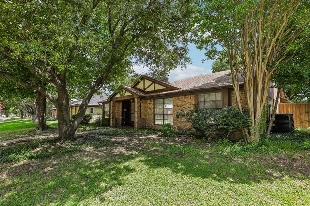 113 E Bancroft Drive, Garland, TX 75040