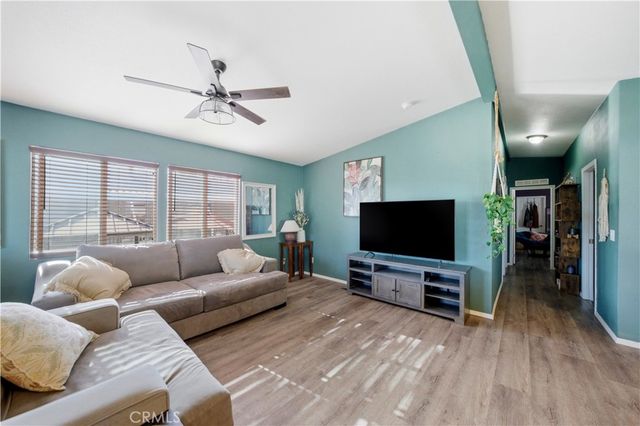 1245 W Cienega 104, San Dimas, CA 91773