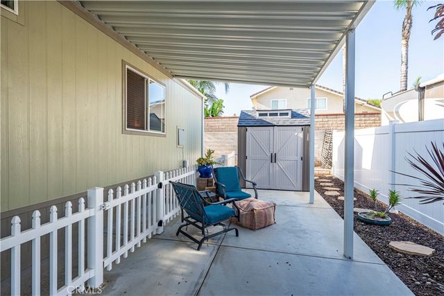 1245 W Cienega 104, San Dimas, CA 91773