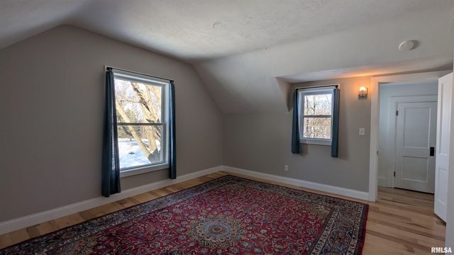 2632 HILLTOP Road, Springfield, IL 62712