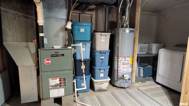 2632 HILLTOP Road, Springfield, IL 62712