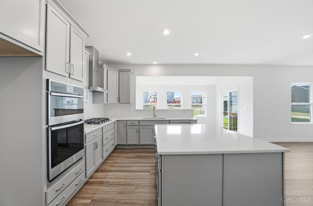 85 Chestnut Street, Springboro, OH 45066