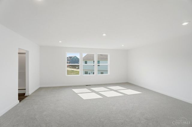 85 Chestnut Street, Springboro, OH 45066