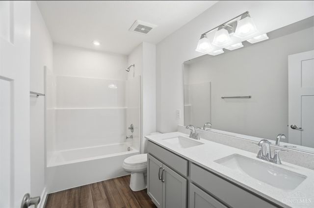 85 Chestnut Street, Springboro, OH 45066