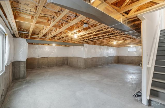 85 Chestnut Street, Springboro, OH 45066