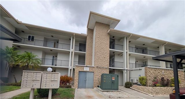 2100 Barkeley LN 3, Fort Myers, FL 33907