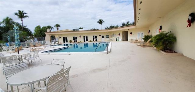 2100 Barkeley LN 3, Fort Myers, FL 33907
