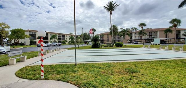2100 Barkeley LN 3, Fort Myers, FL 33907
