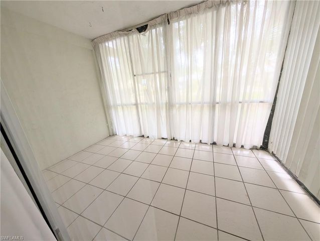 2100 Barkeley LN 3, Fort Myers, FL 33907