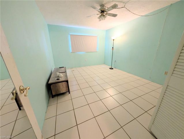 2100 Barkeley LN 3, Fort Myers, FL 33907