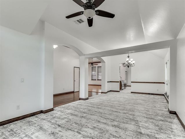 18501 El Greco Drive, Edmond, OK 73012