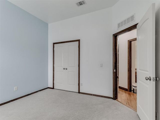 18501 El Greco Drive, Edmond, OK 73012