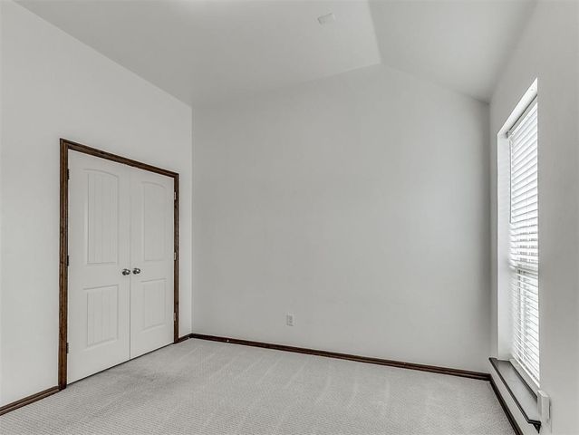 18501 El Greco Drive, Edmond, OK 73012
