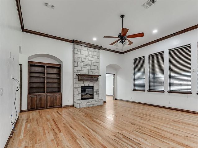 18501 El Greco Drive, Edmond, OK 73012