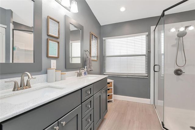 3043 BEAVER POND TRAIL, Valrico, FL 33596