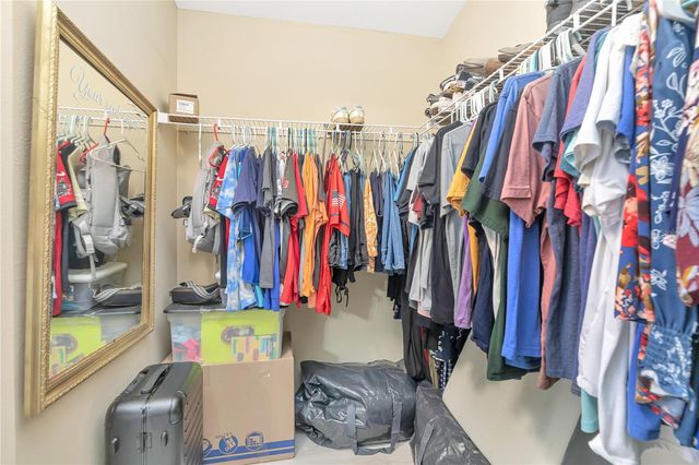 3043 BEAVER POND TRAIL, Valrico, FL 33596