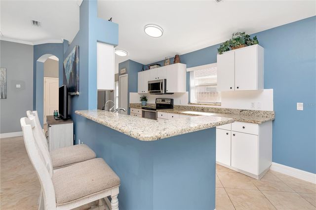 3043 BEAVER POND TRAIL, Valrico, FL 33596