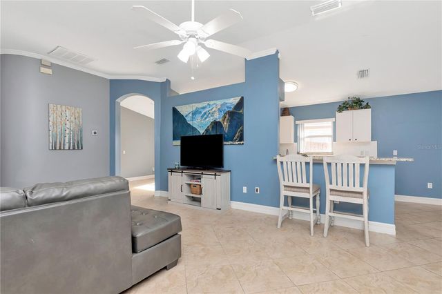 3043 BEAVER POND TRAIL, Valrico, FL 33596