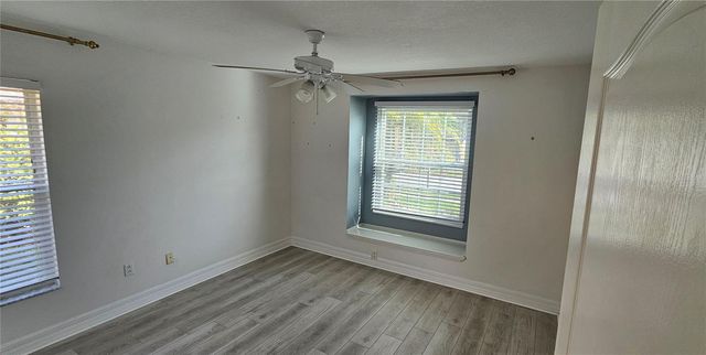 3043 BEAVER POND TRAIL, Valrico, FL 33596