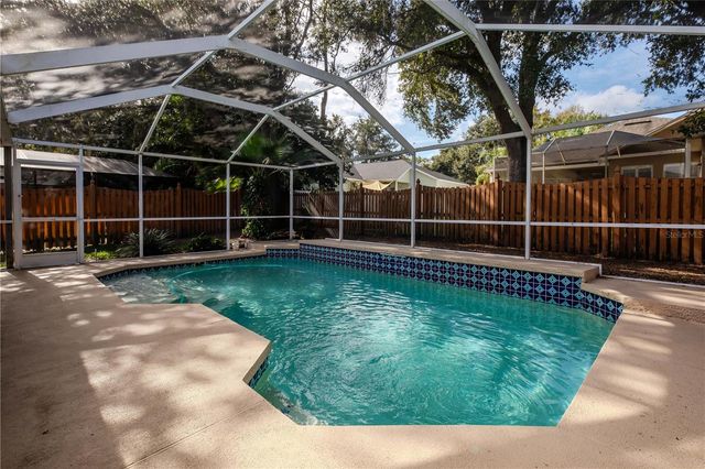 3043 BEAVER POND TRAIL, Valrico, FL 33596