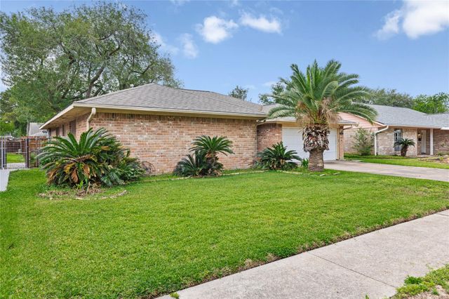 1818 New Orleans Street, Deer Park, TX 77536