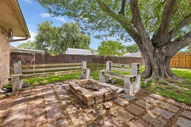 1818 New Orleans Street, Deer Park, TX 77536