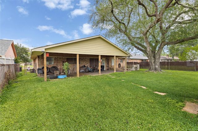 1818 New Orleans Street, Deer Park, TX 77536