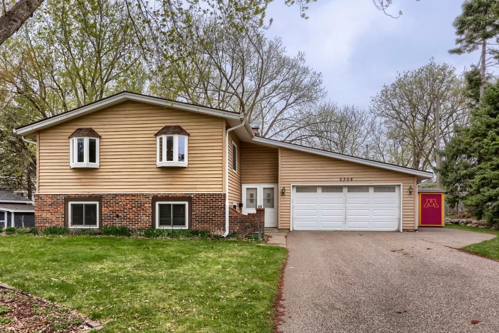 9308 Russell Avenue S, Bloomington, MN 55431