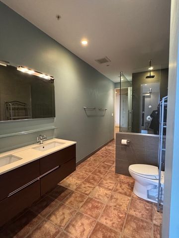 36 A Street 6D, Boston, MA 02127