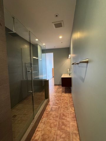 36 A Street 6D, Boston, MA 02127