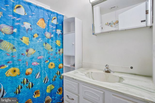392 S SHORE FIVE TER, Prince Frederick, MD 20678