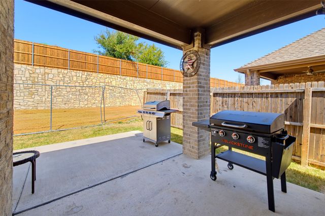 3505 Sabine Drive, Little Elm, TX 75068