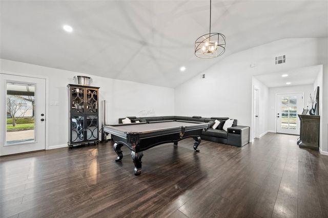 6002 Greenmont Drive, Houston, TX 77092