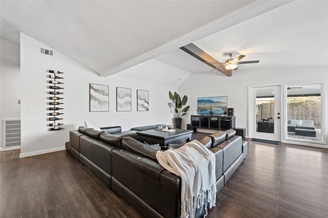 6002 Greenmont Drive, Houston, TX 77092