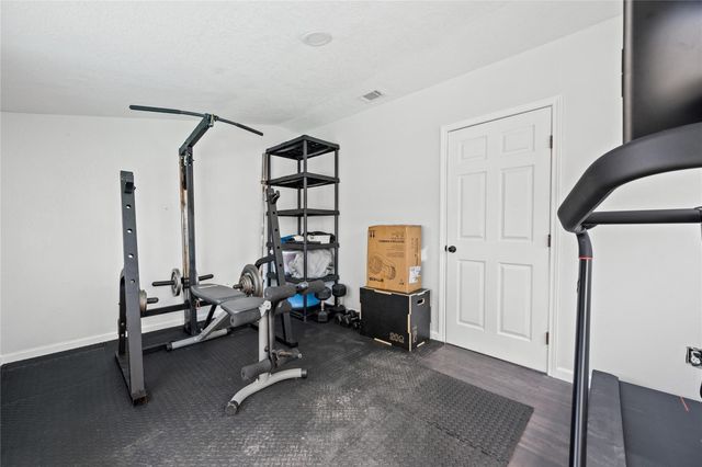 6002 Greenmont Drive, Houston, TX 77092