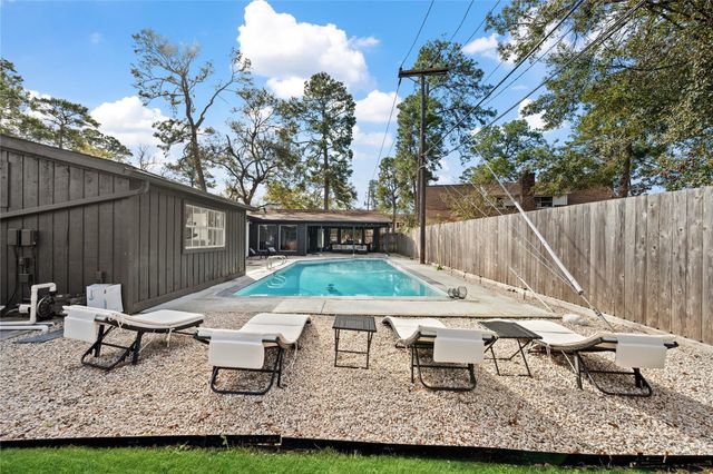 6002 Greenmont Drive, Houston, TX 77092