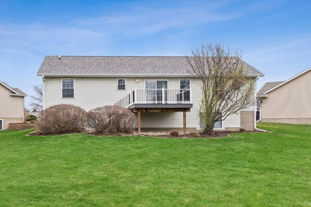 421 Lee Court, Dewitt, IA 52742