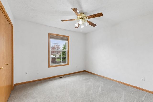 421 Lee Court, Dewitt, IA 52742