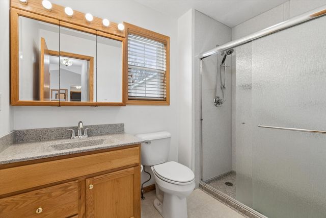 421 Lee Court, Dewitt, IA 52742