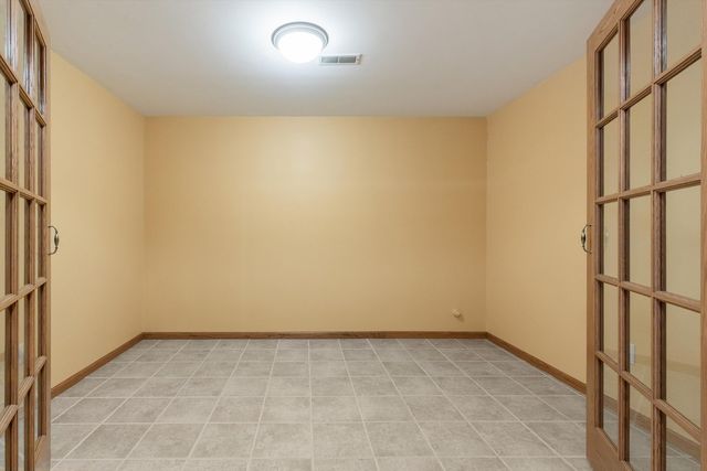 421 Lee Court, Dewitt, IA 52742